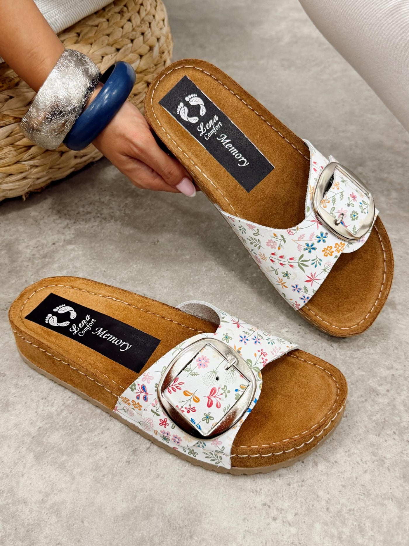 Kožne papuče G344 - LENA Comfort - CVETNE - BELA